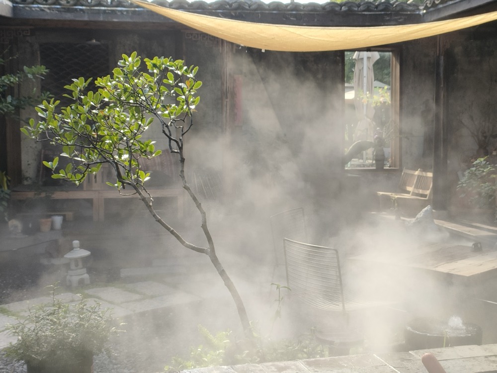 庭院雾森